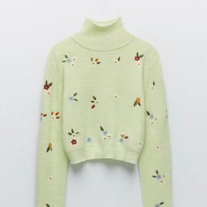 NWOT ZARA Floral Embroidery Knit Sweater